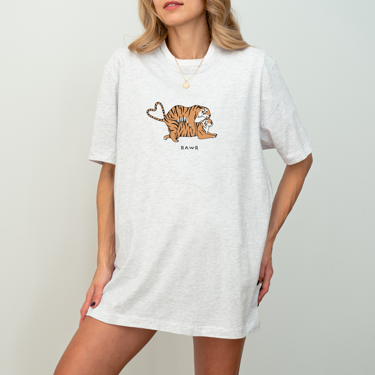 Rawr Unisex t-shirt