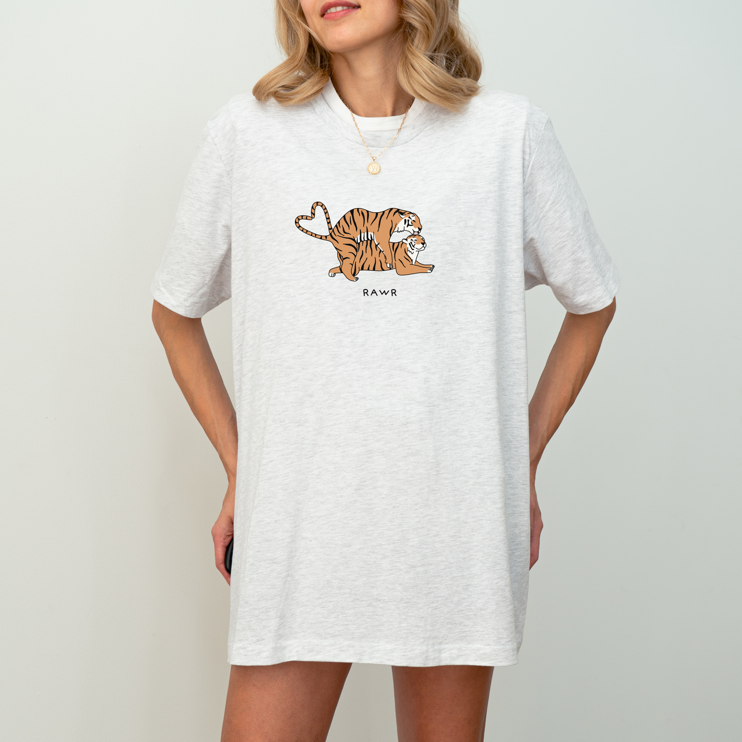 Rawr Unisex t-shirt